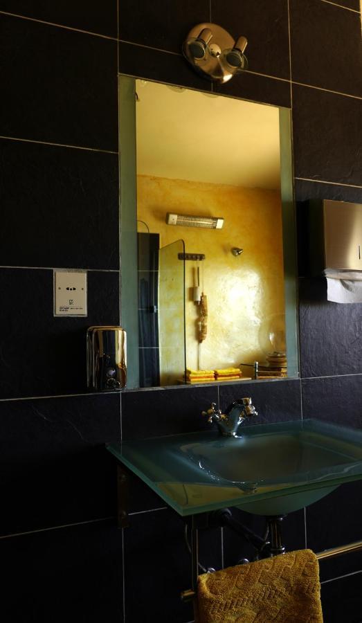 Quinta Campo Bravo Apartment โอลีเวราดวสปิตาล ภายนอก รูปภาพ